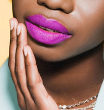 Load image into Gallery viewer, Nilanjo Lip Gloss