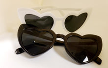 Load image into Gallery viewer, Sweetheart Sunglasses

